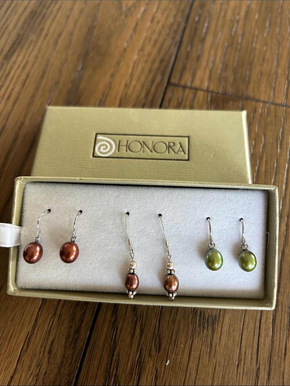 Honora Bronze & Green Pearl Earring Set